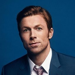 Sam Daly 飾演 O'Malley