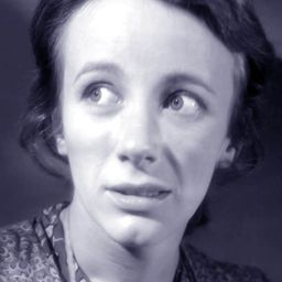 Dorothy Gordon 飾演 Agatha