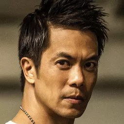 文峰 飾演 Silver Lion