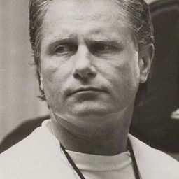 George Armitage - 夜班護士編劇