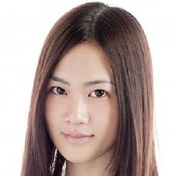 小篠惠奈 - 花宵道中演員 飾演Yatsu