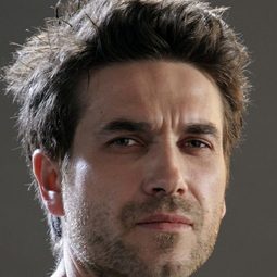 馬辛·多洛辛斯基 - 我是神演員 飾演Concert Manager