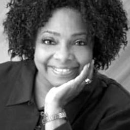 Etta Cox 飾演 Nell