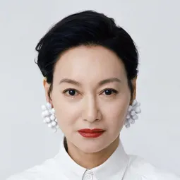 惠英紅 - 神勇飛虎霸王花演員 飾演May