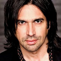 Ildebrando d'Arcangelo 飾演 Leporello