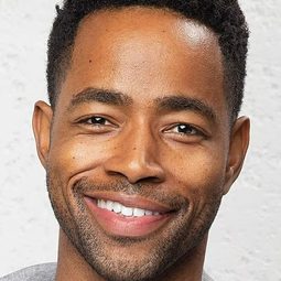 積里斯 飾演 Lt. Reuben 'Payback' Fitch