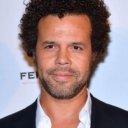 米凱爾馬西曼恩 - 裸命性醜聞導演