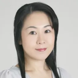 巖田 由貴子 飾演 Ayumi Yoshida (voice)