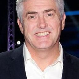 Nick Hancock 飾演 Self