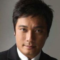 羅嘉良  飾演 The Commander