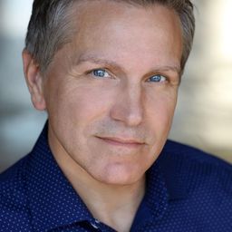 Brian Beacock 飾演 Mr. Waddlesworth, Gourdon (voice)