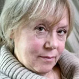 Chantal Banlier 飾演 Irène