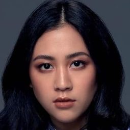 Sherina Munaf 飾演 Earwig's Mother (voice)