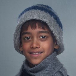 穆迪古普塔 飾演 Julian