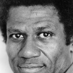 Wally Taylor 飾演 Clubber Lang's Manager