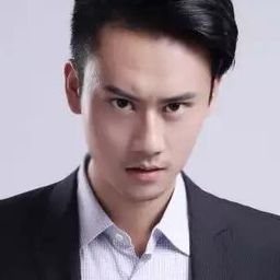 旦旦 飾演 Lawyer Zhou