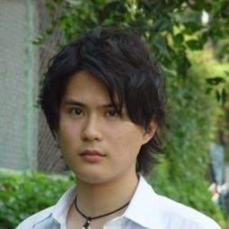 細山田隆人 飾演 Kazuo