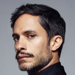 加爾卡西亞般奴 - 朱利亞的夢演員 飾演Ricky