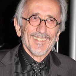 Tasos Palatzidis 飾演 Mihalakis