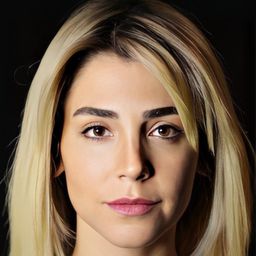 古珂策·艾波格魯 飾演 Lale