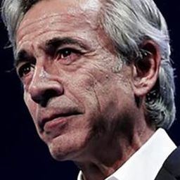 Nacho Martínez 飾演 Diego