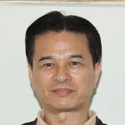 李興文 飾演 Wu-Xiong