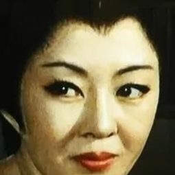 長谷川待子 飾演 