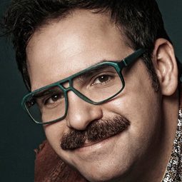 荷黑·烏松 - 布紐爾的異想迷宮演員 飾演Luis Buñuel (voice)