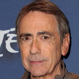 Alain Chamfort - 巫山雲雨演員 飾演Simon