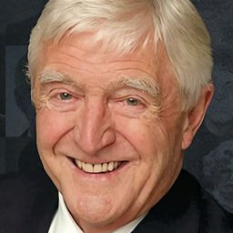 Michael Parkinson 飾演 Self