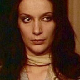 Agnès Lemercier 飾演 Une amie