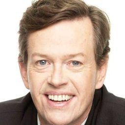 狄倫·貝克 - 我家有個大屍兄演員 飾演Bill Robinson