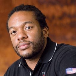 Herb Dean - 蠍子夫人演員 飾演Back Guard