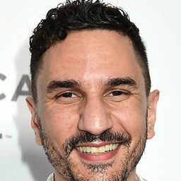 Antoine Yared 飾演 Jean-Francois