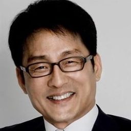 李周錫 飾演 Soyo's Father