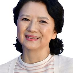 樸順天 飾演 Mother