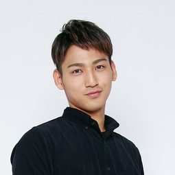 Uji Kiyotaka 飾演 Sho / Ultraman Victory