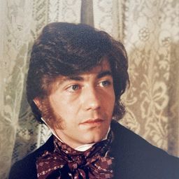 傑瑞·桑奎斯特 飾演 Thomas "Tommy" Friskin