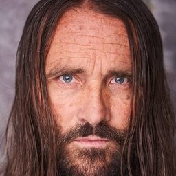 Lorin McCraley 飾演 Rosco