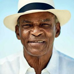 安東尼歐·皮唐卡 飾演 