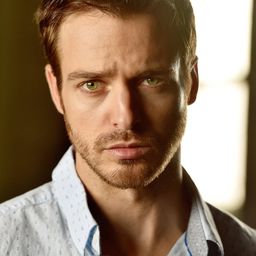 傑克·斯托莫 飾演 Lieutenant Wizkowski (Wiz)