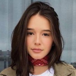 琪莉亞·瑪海羅斯 飾演 Gisele Rocha