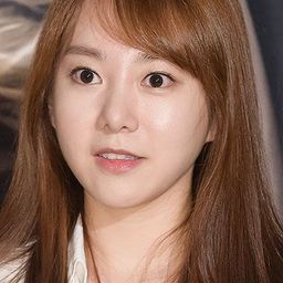 Kwak Ji-min 飾演 Yeo-jin