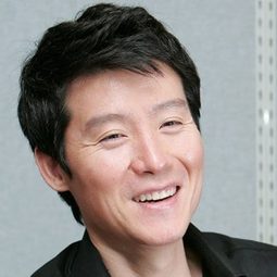 Lee Hyeon-woo 飾演 