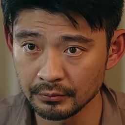 洪鄰凱 飾演 Lawyer of Wei's father