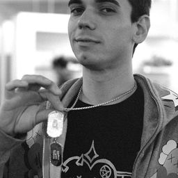 Adam Goldstein 飾演 Self (archive footage)