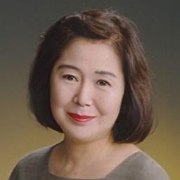 信沢三恵子 - 夏日大作戰演員 飾演Mariko Jinnouchi (voice)