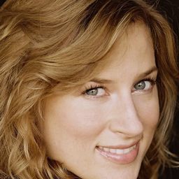 Jennefer Folsom 飾演 Jennefer Ludwigsen