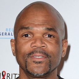 Darryl McDaniels 飾演 Self