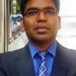 Krishna Kranthi 飾演 Doctor